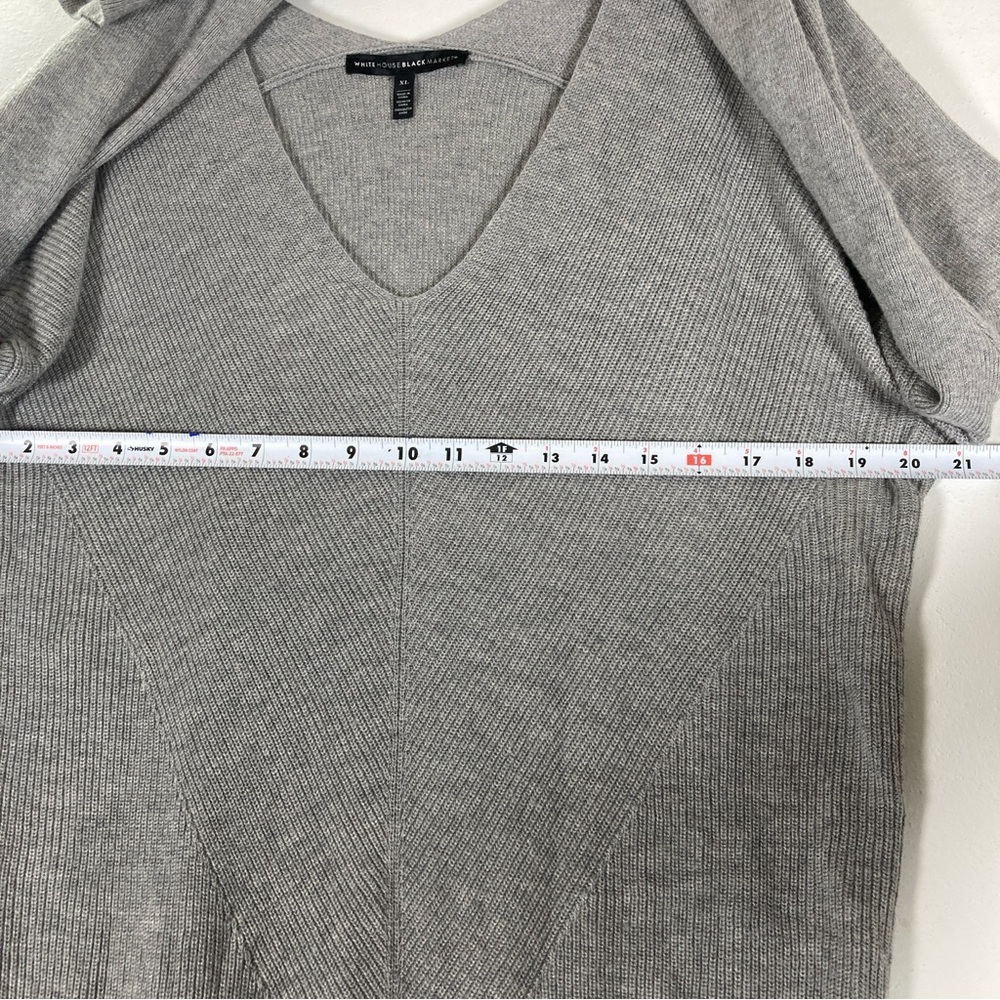 White House Black Market Women’s V Neck knit sweater gray XL wool Blend - Picture 8 of 15